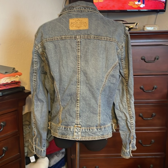 Cabi jean jacket - Picture 2 of 5